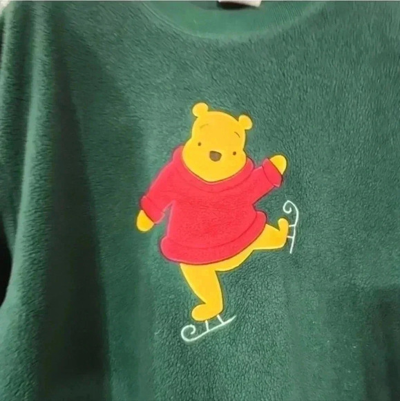 "Cozy Classic: Vintage Disney Winnie the Pooh Warm Sweater - Size Medium" - Picture 6 of 6